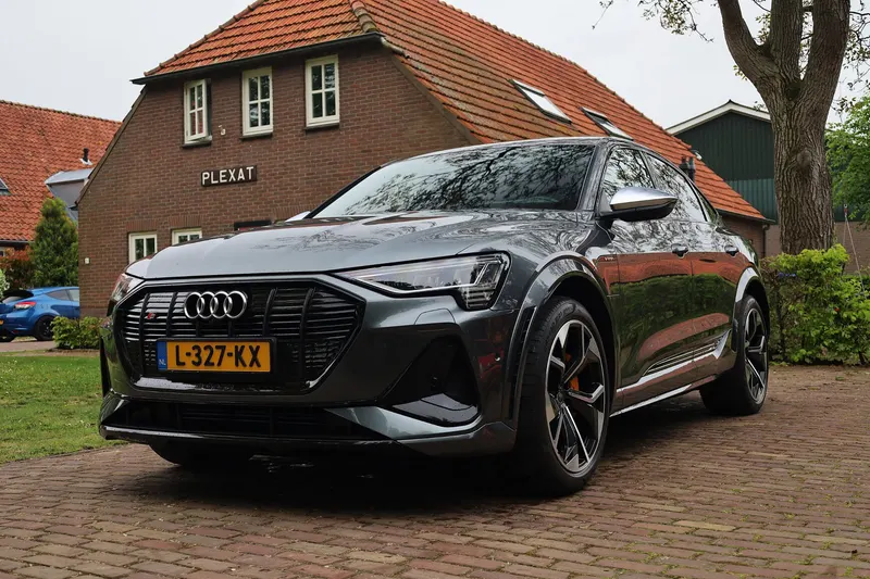 Audi e-tron Sportback (2021)