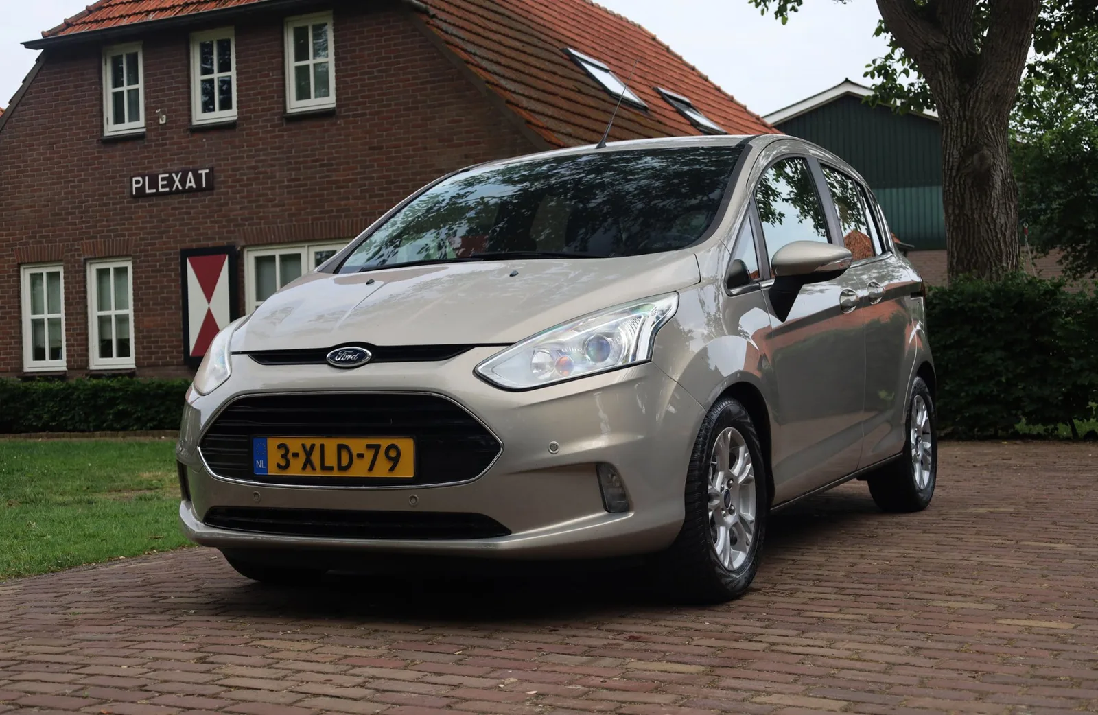 Ford B-Max (2014) — foto 1