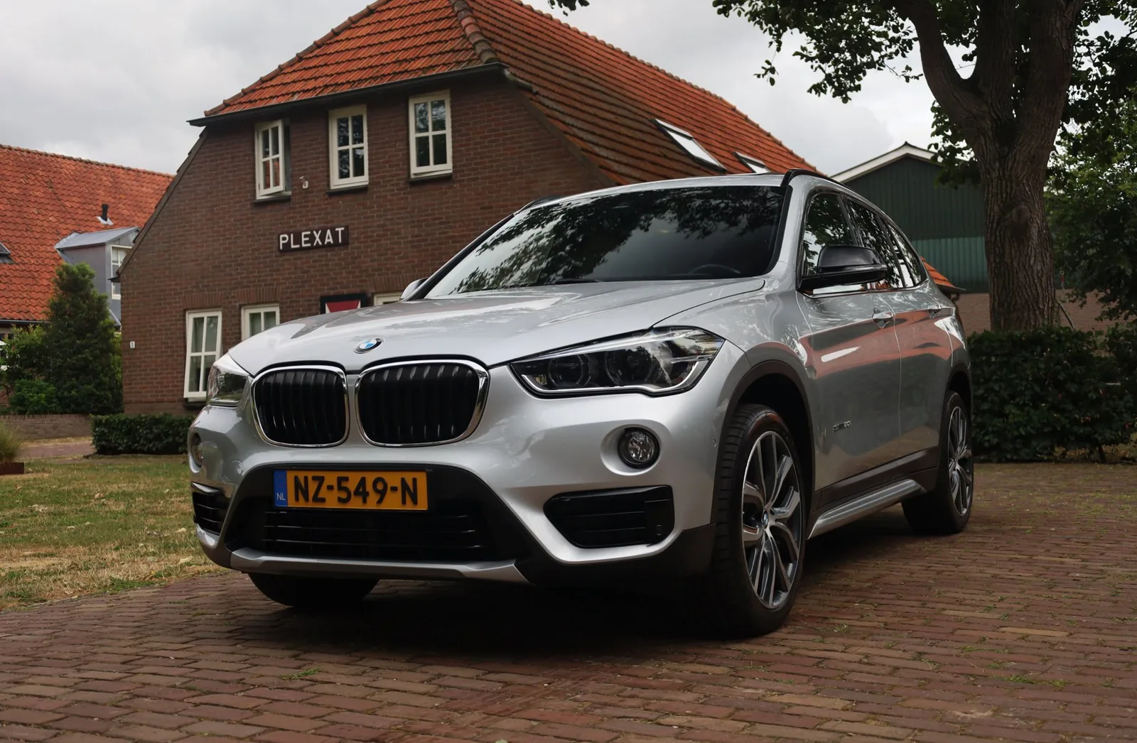 BMW X1 (2017) — foto 1