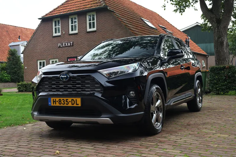 Toyota RAV4 (2020)