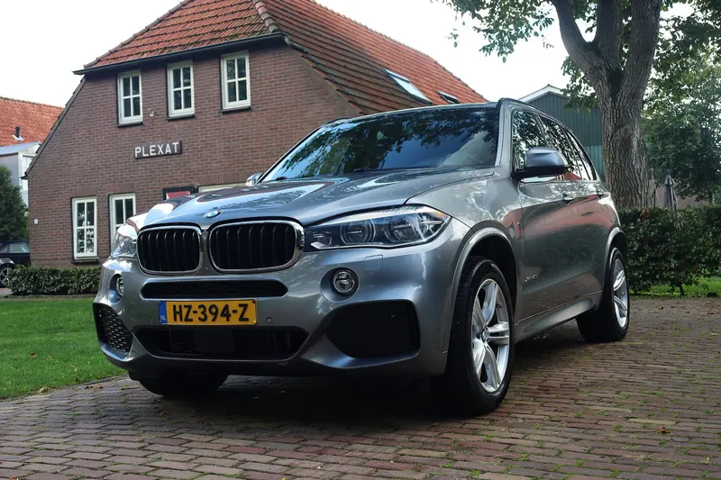 BMW X5 (2016)