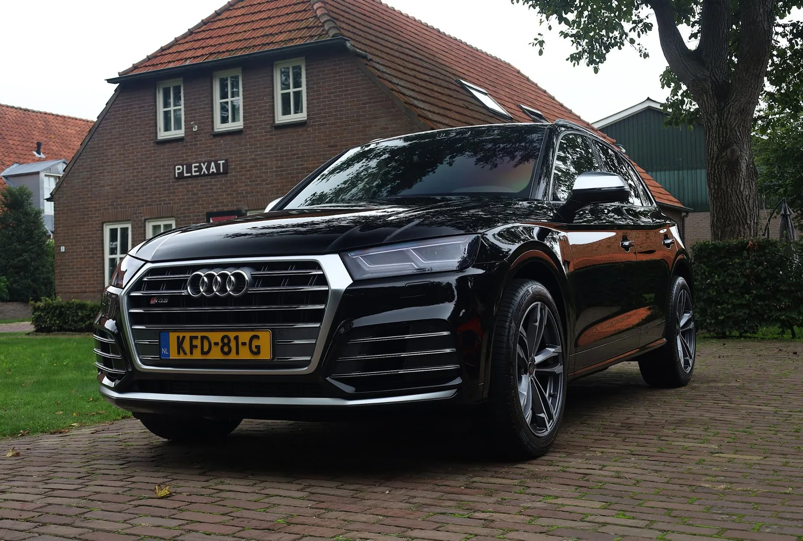 Audi SQ5 (2017) — foto 1