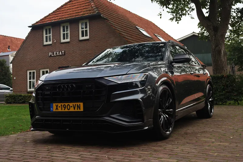 Audi Q8 (2023)