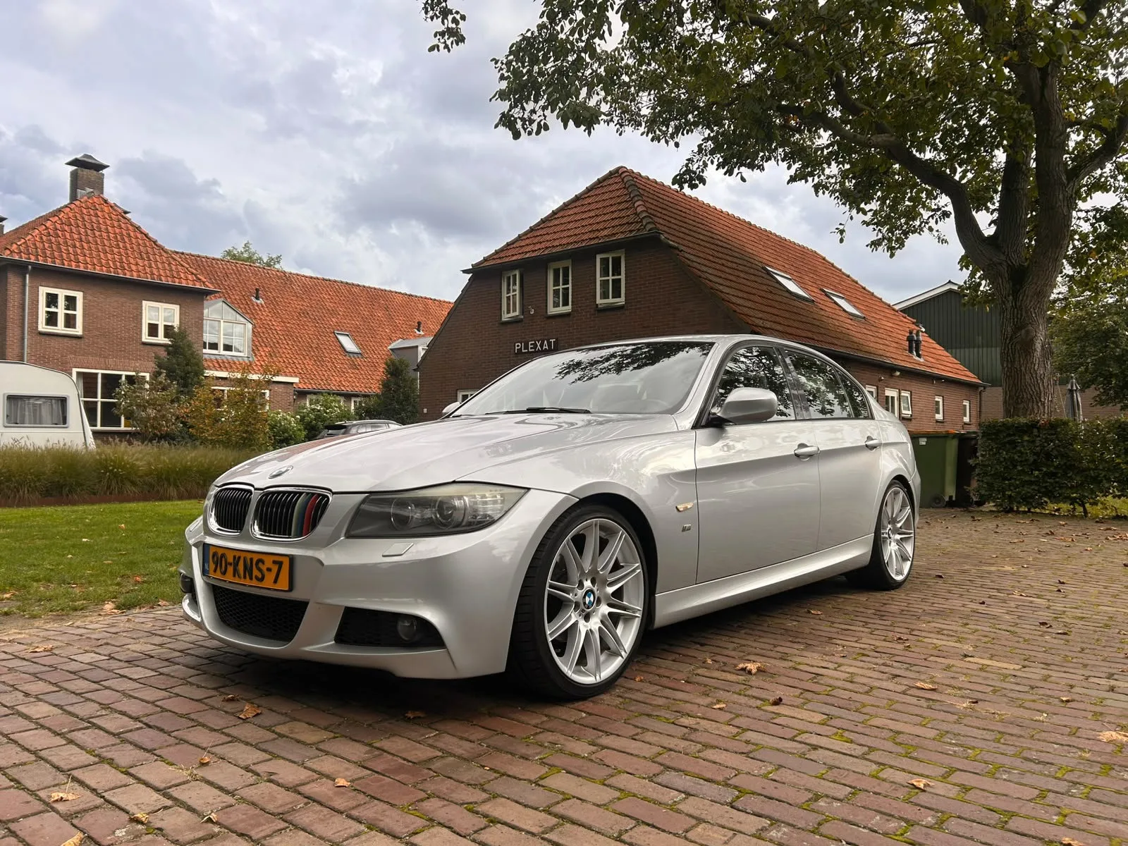 BMW 3-Serie (2010) — foto 1