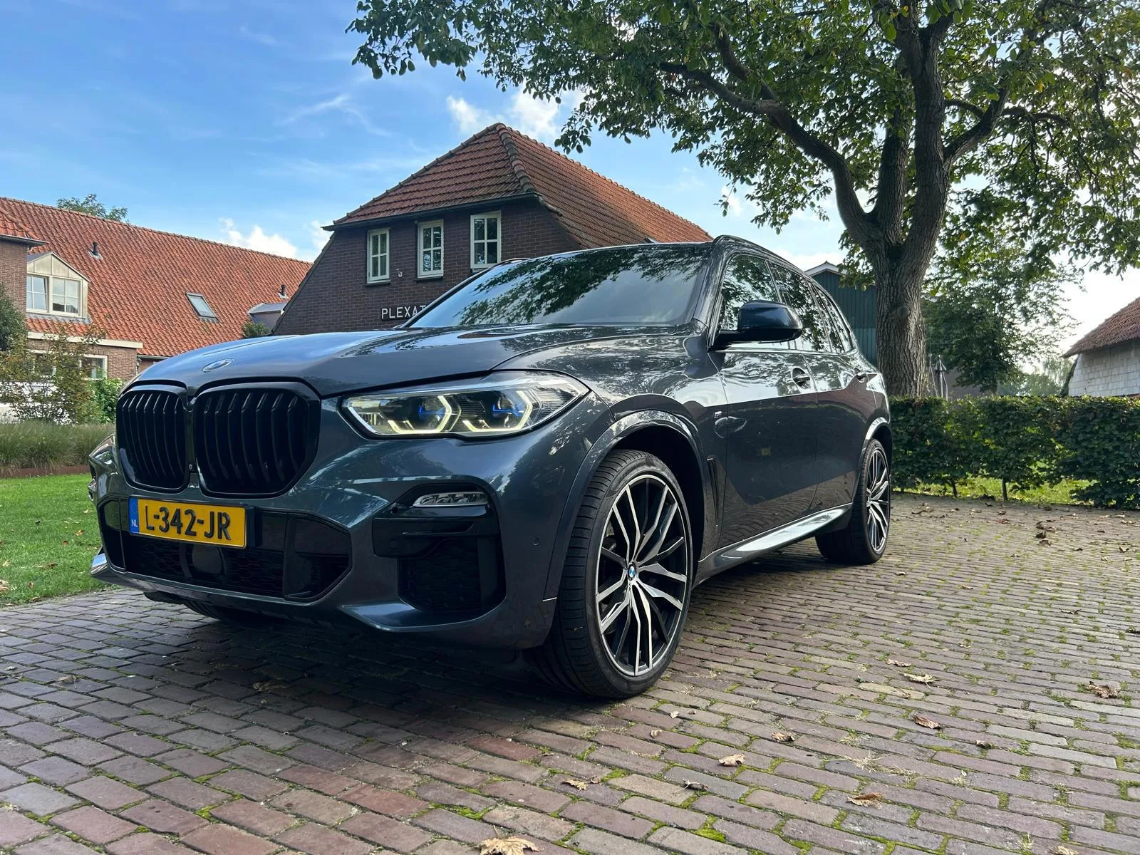 BMW X5 (2019) — foto 1