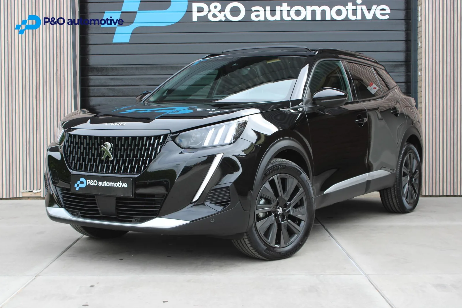 Peugeot 2008 (2023) — foto 1