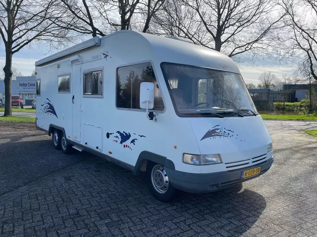 Frankia L760 (1999) — foto 1