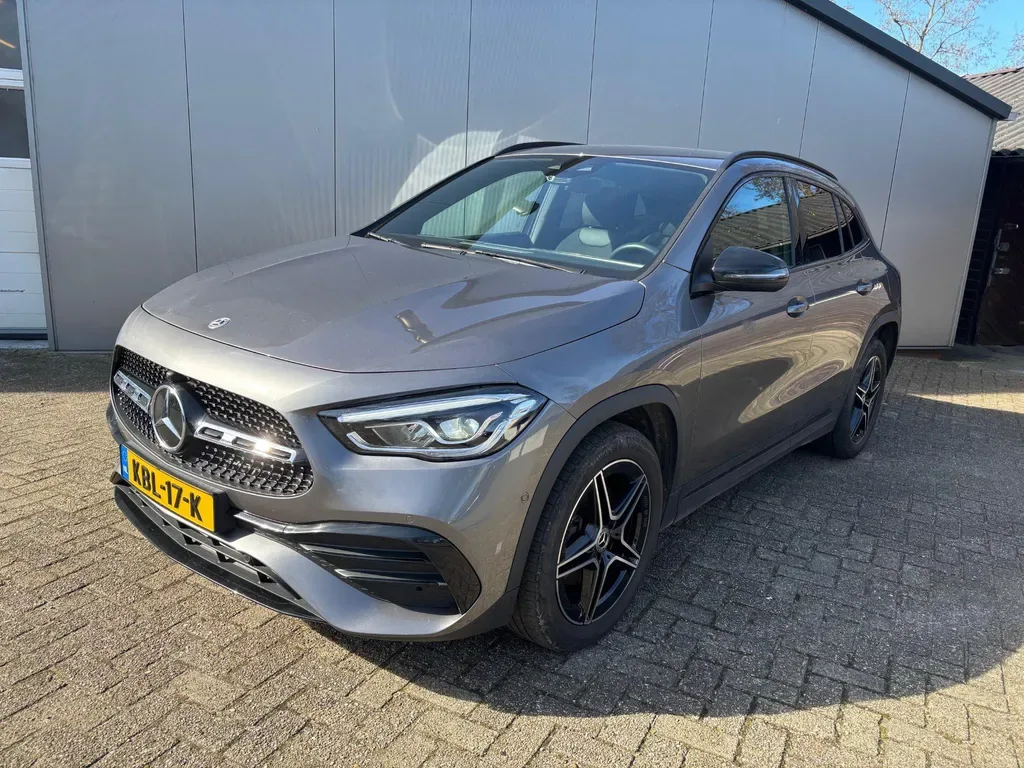 Mercedes-Benz GLA-Klasse (2022) — foto 1