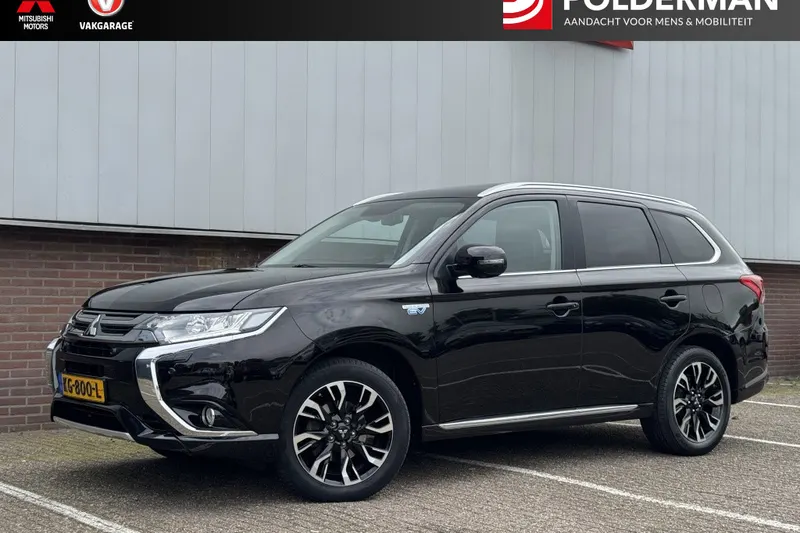 Mitsubishi Outlander (2016)
