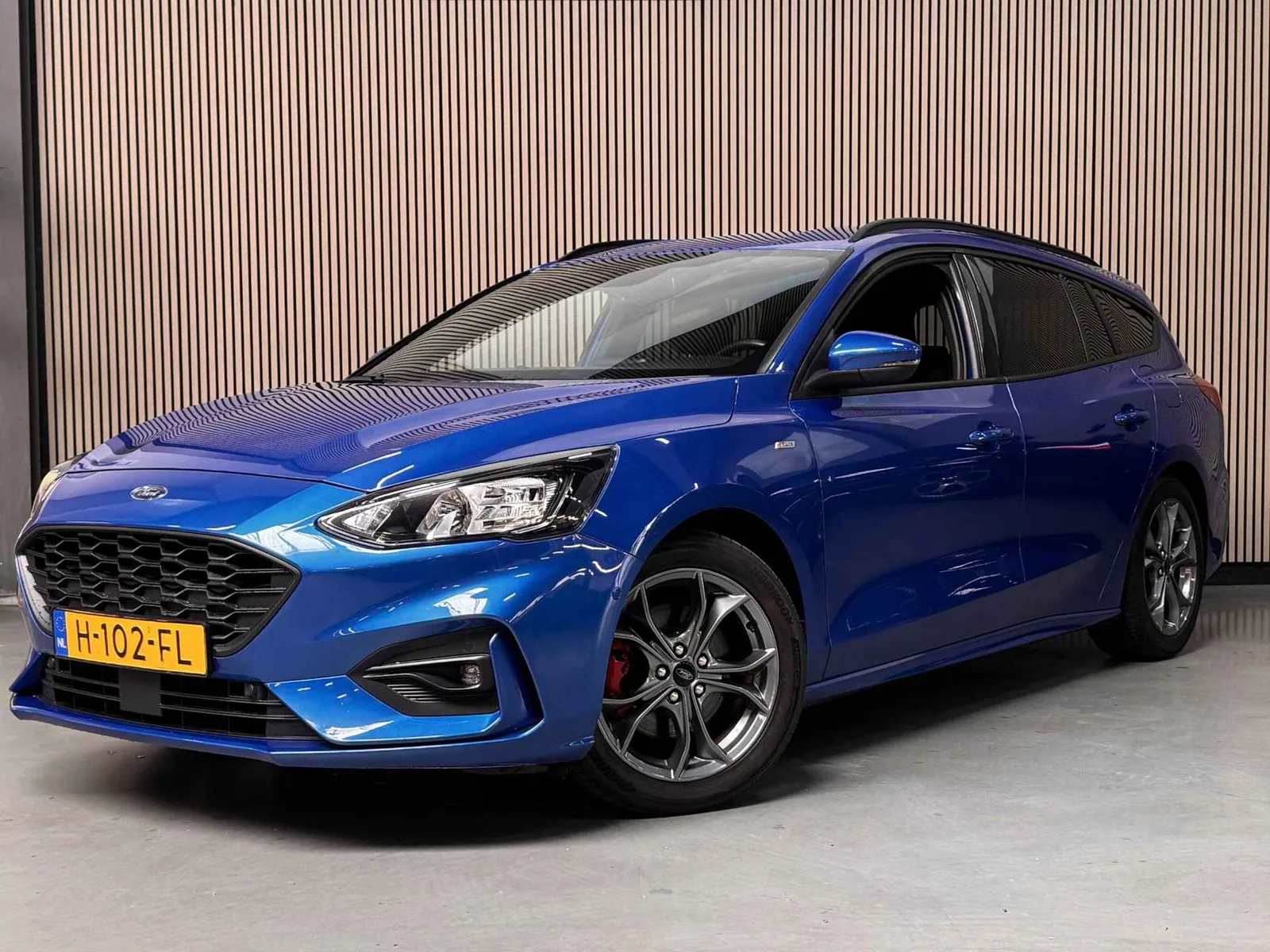 Ford Focus (2020) — foto 1