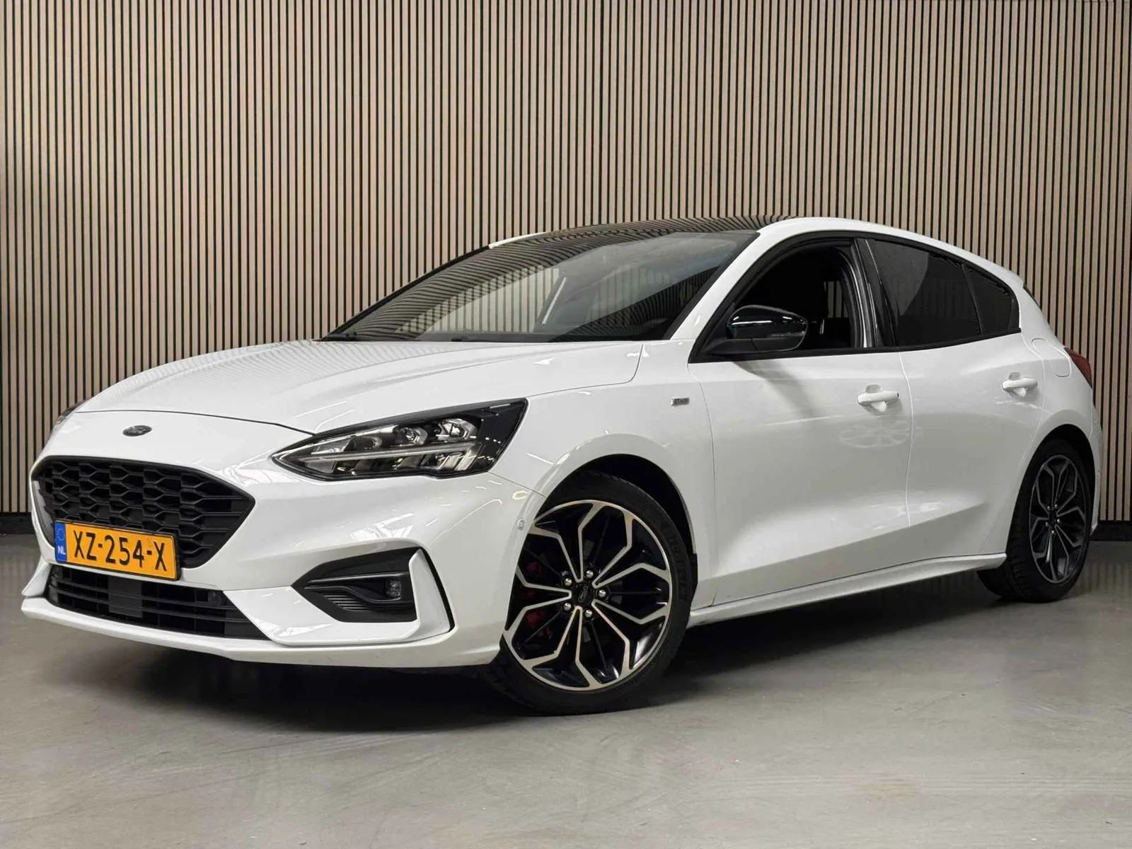 Ford Focus (2019) — foto 1