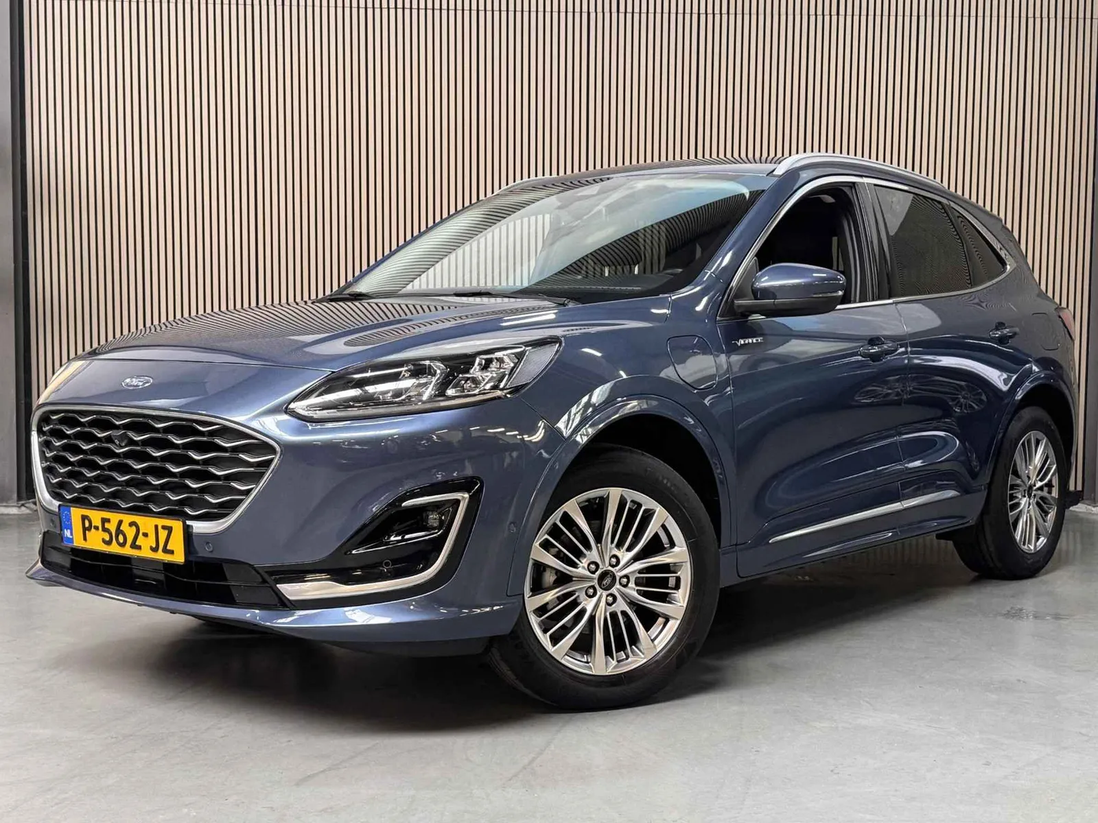 Ford Kuga (2022) — foto 1