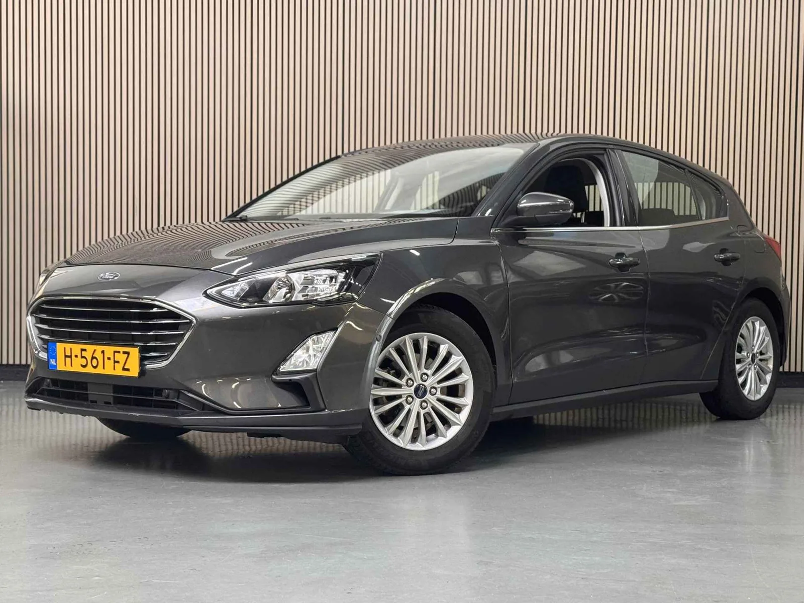 Ford Focus (2020) — foto 1