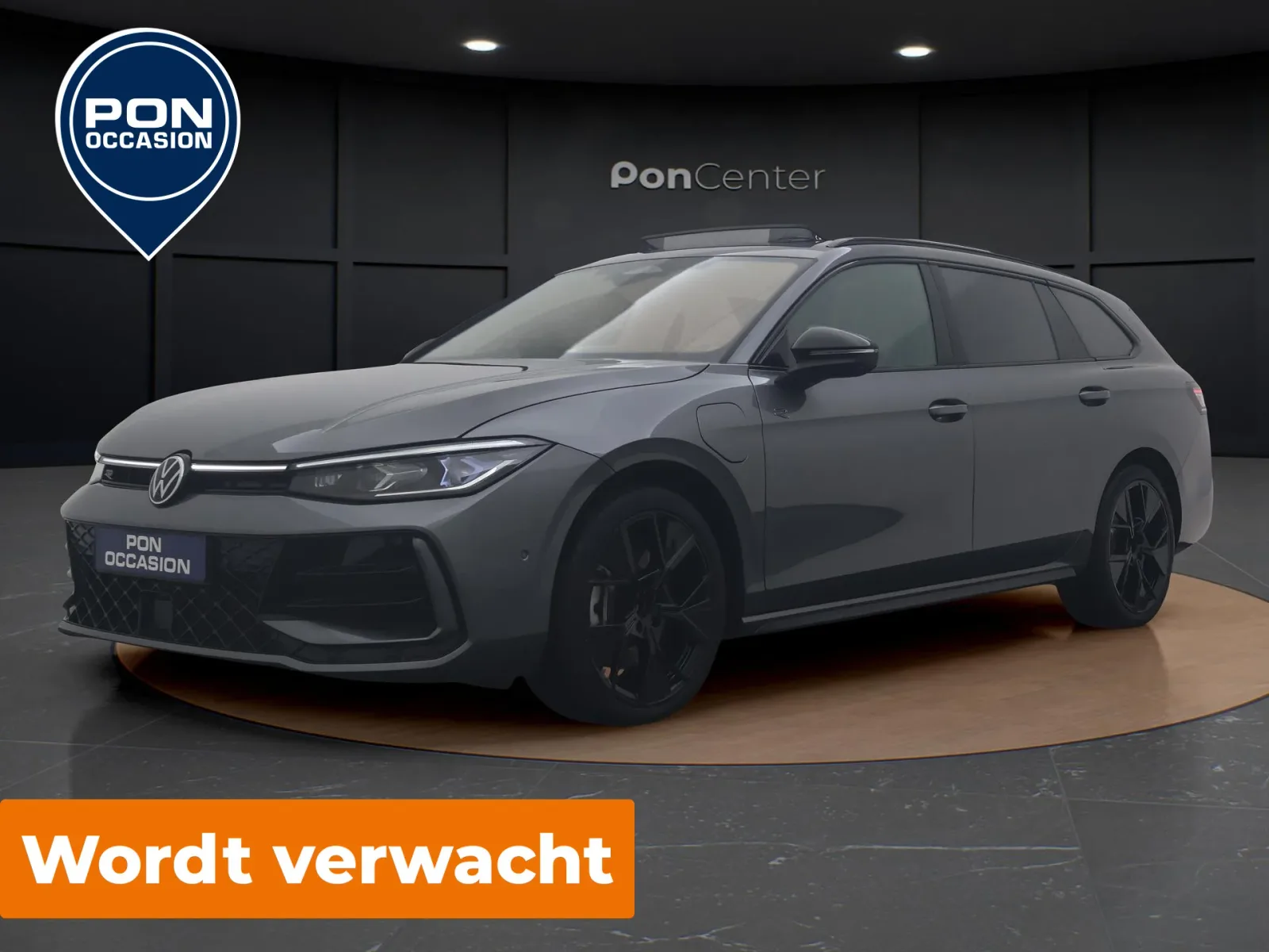 Volkswagen Passat (2024) — foto 1