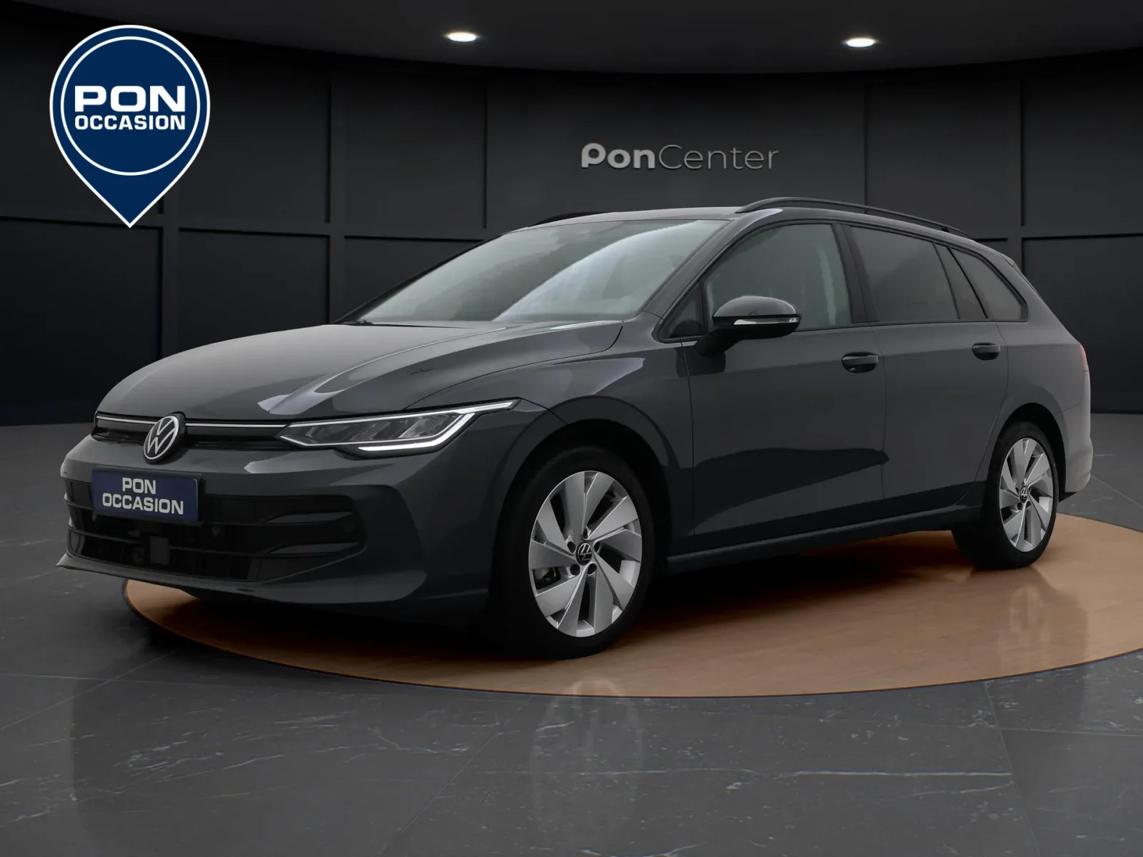 Volkswagen Golf (2025) — foto 1