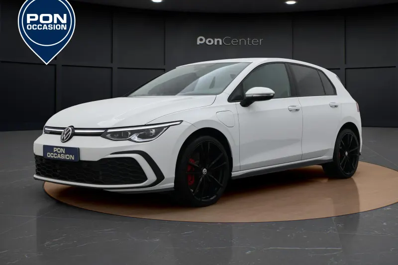 Volkswagen Golf (2022)