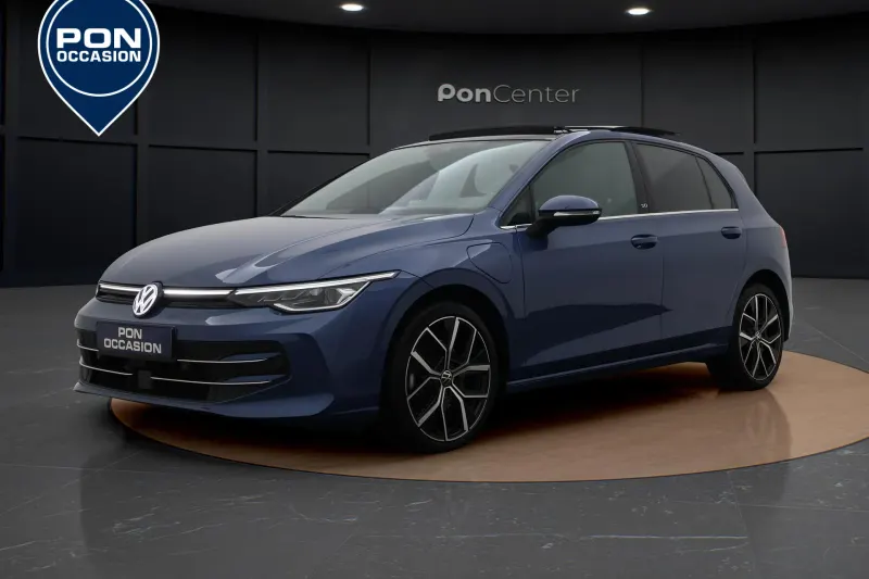 Volkswagen Golf (2024)