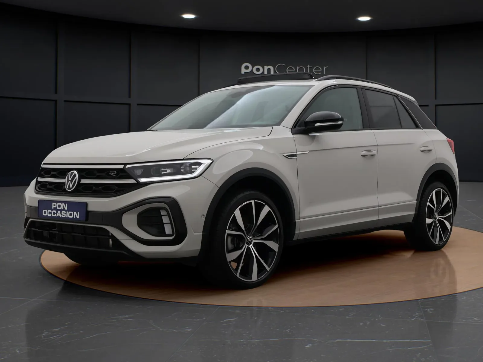 Volkswagen T-Roc (2025) — foto 1