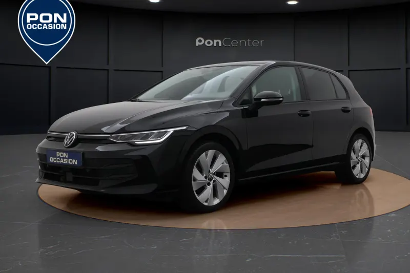 Volkswagen Golf (2024)
