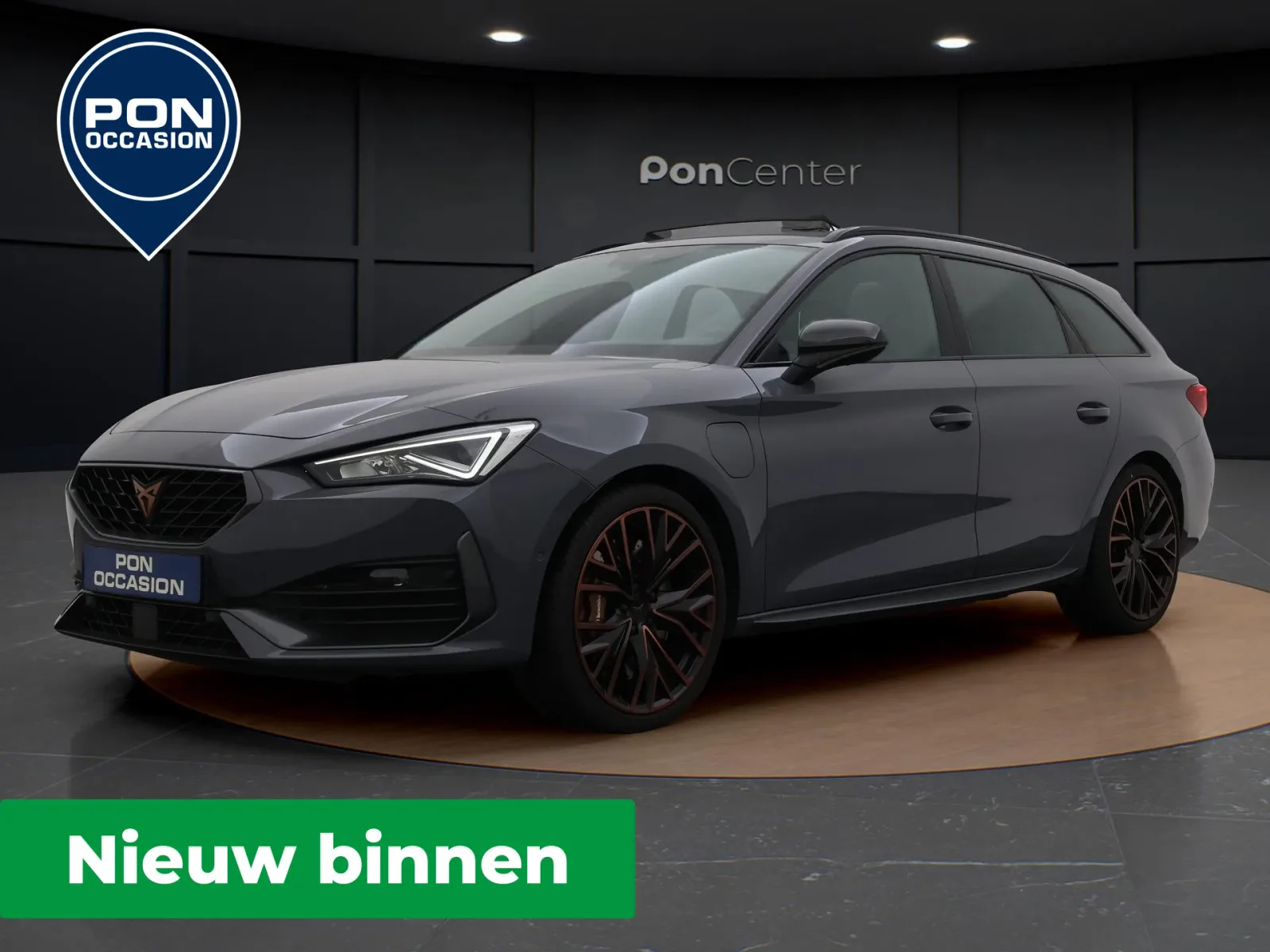 CUPRA Leon Sportstourer (2023) — foto 1