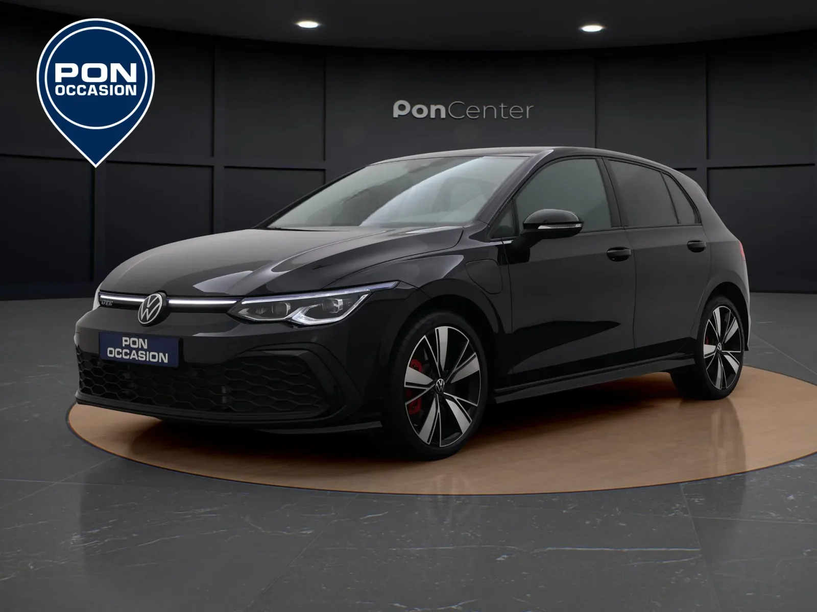 Volkswagen Golf (2022) — foto 1