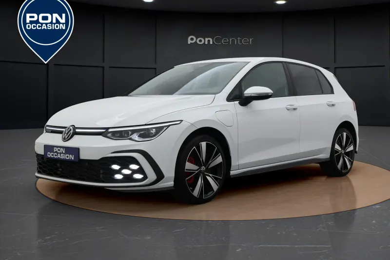 Volkswagen Golf (2022)