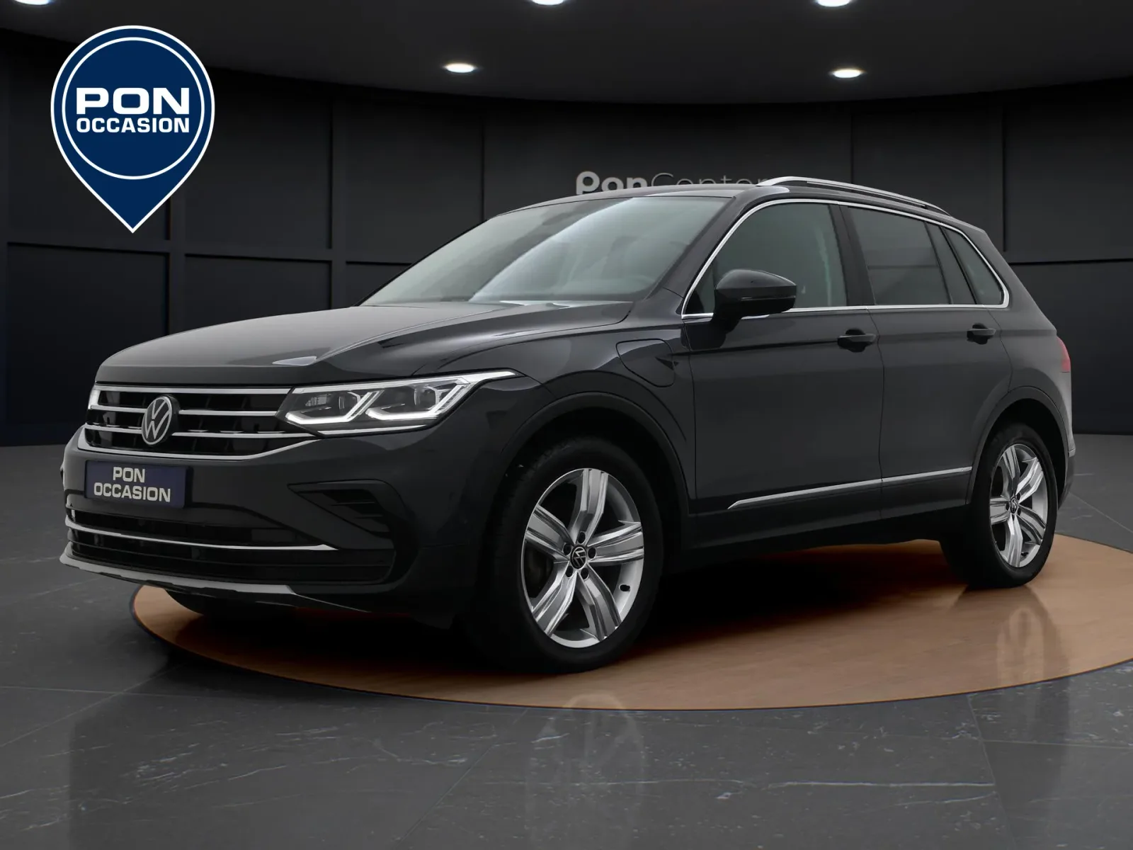 Volkswagen Tiguan (2022) — foto 1