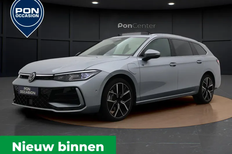 Volkswagen Passat (2025)