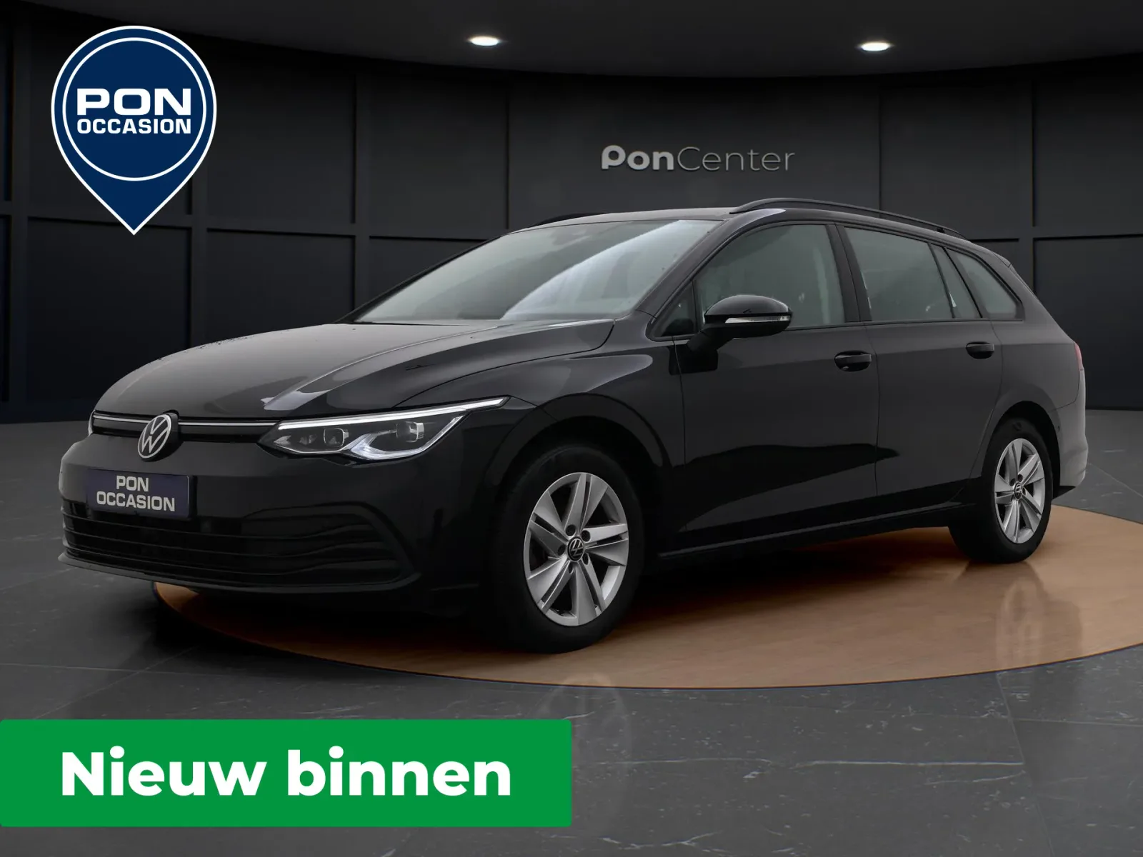 Volkswagen Golf (2021) — foto 1