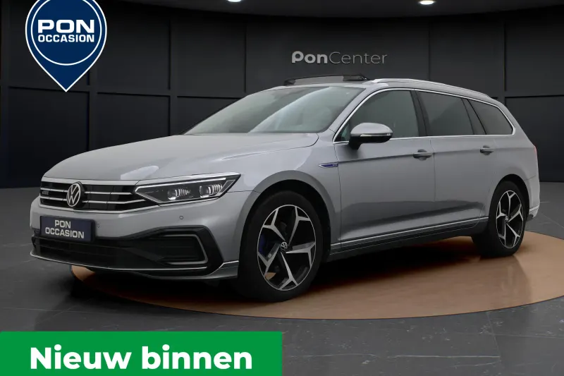 Volkswagen Passat (2022)
