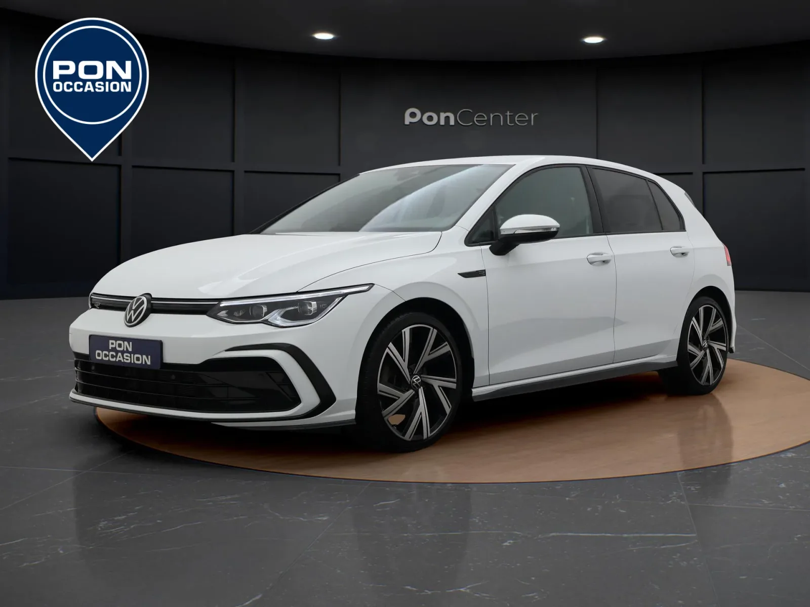 Volkswagen Golf (2020) — foto 1