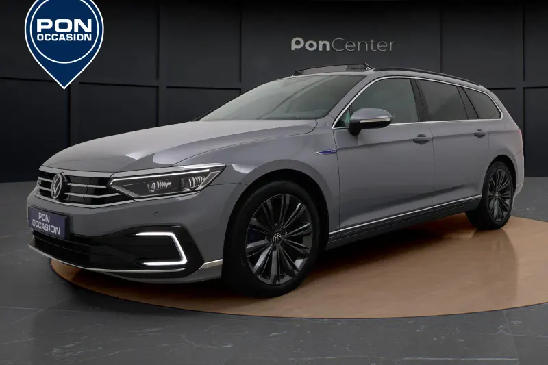 Volkswagen Passat (2022)