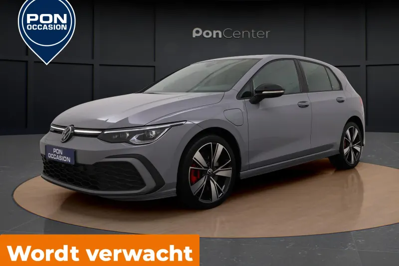 Volkswagen Golf (2023)