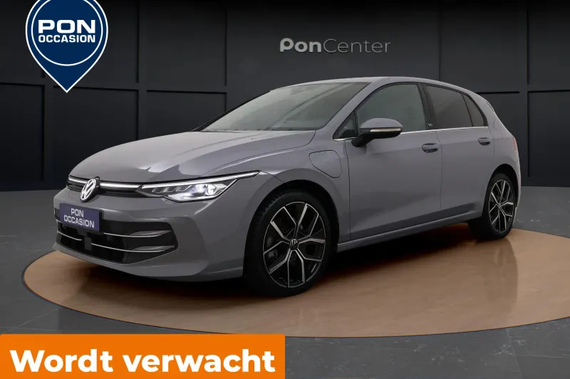 Volkswagen Golf (2024)