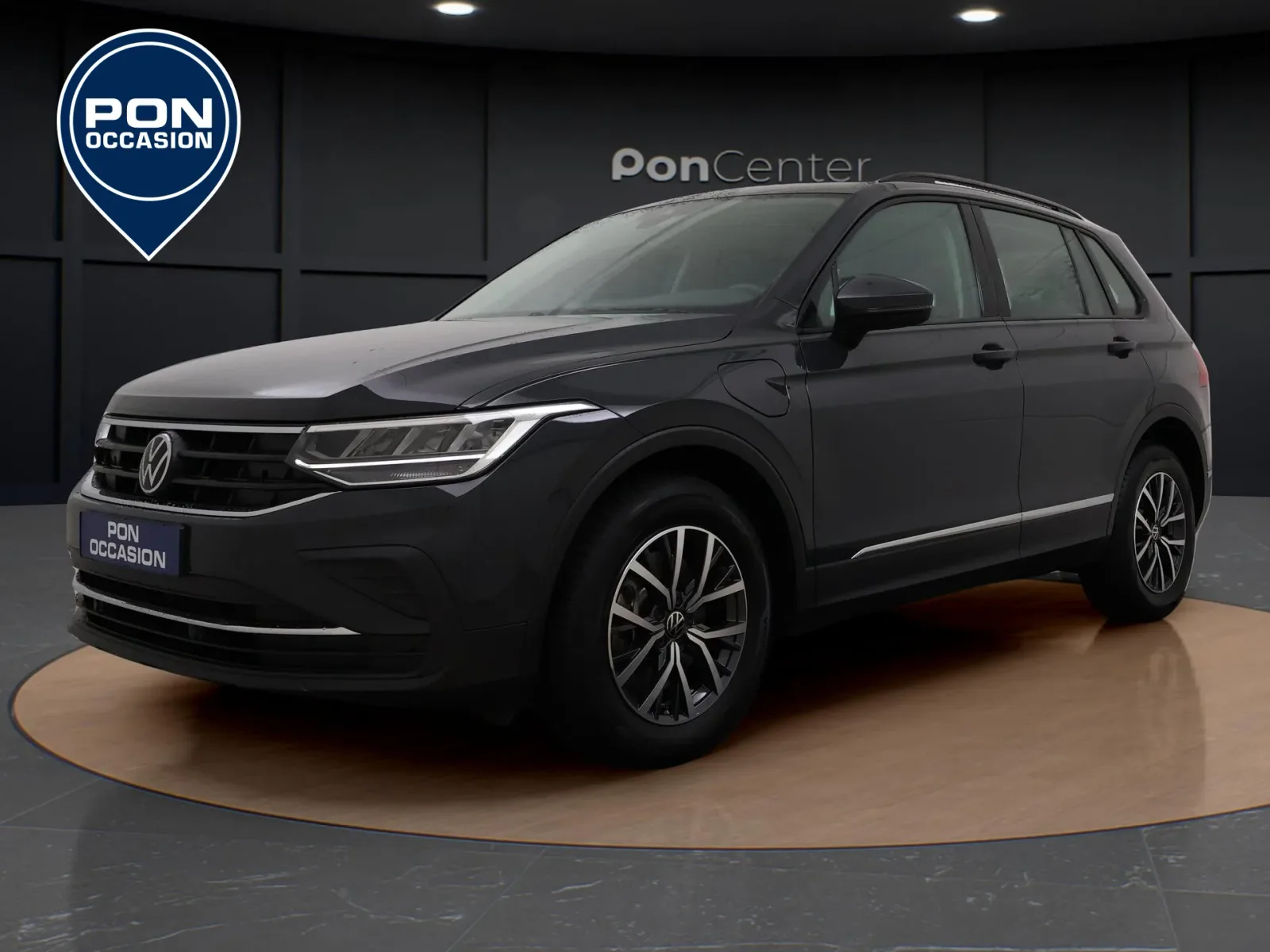 Volkswagen Tiguan (2022) — foto 1