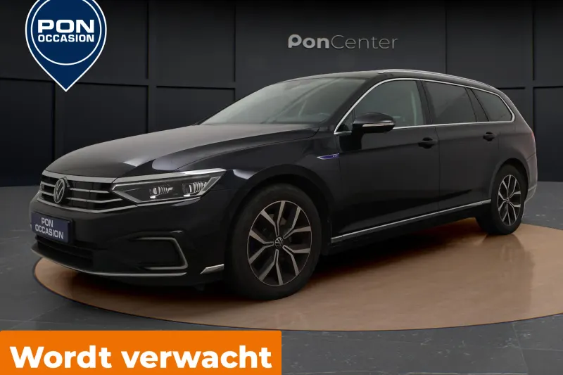 Volkswagen Passat (2022)