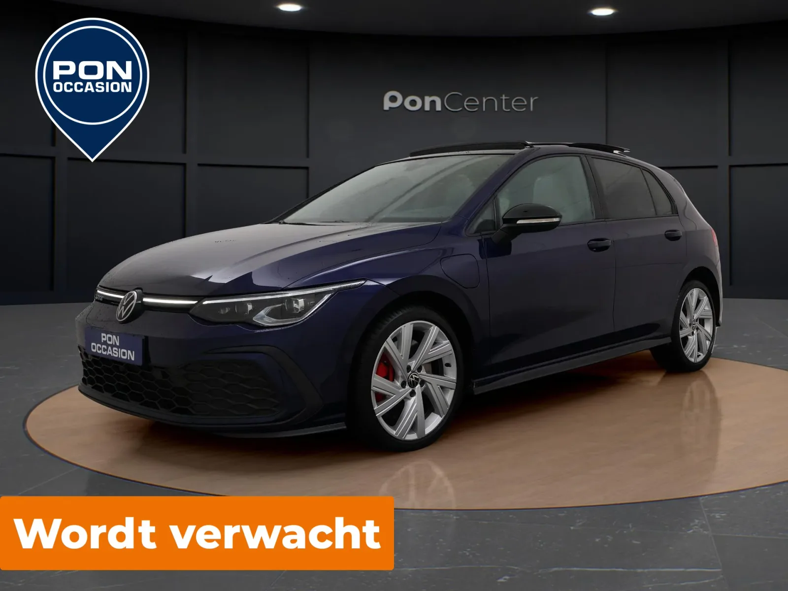 Volkswagen Golf (2022) — foto 1
