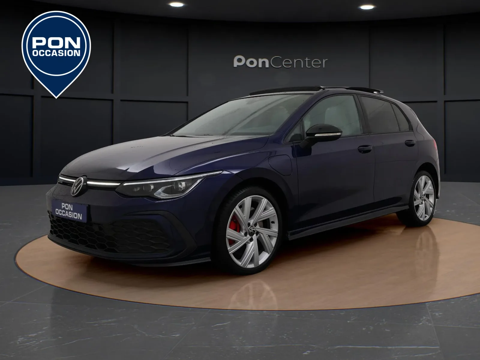 Volkswagen Golf (2022) — foto 1