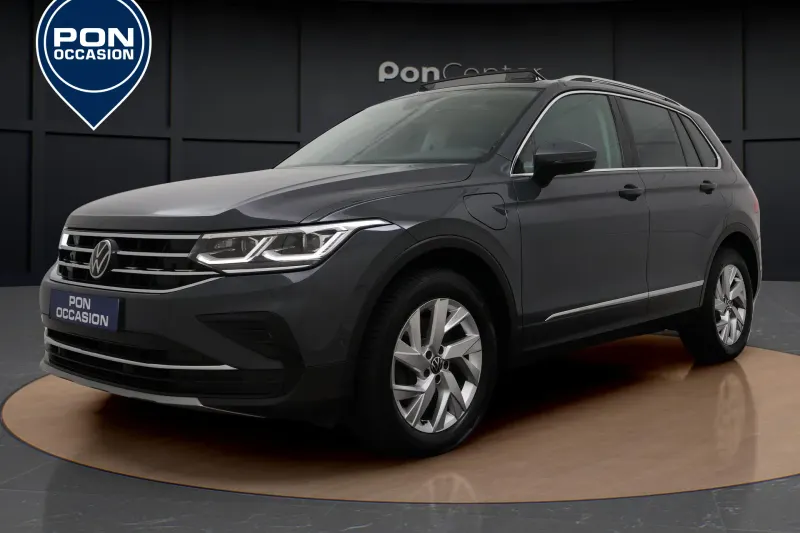 Volkswagen Tiguan (2022)