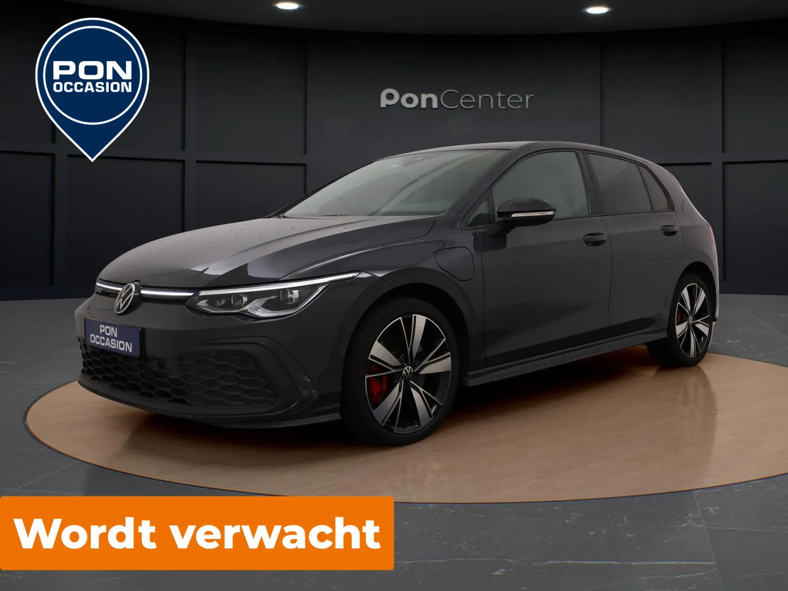 Volkswagen Golf (2022) — foto 1