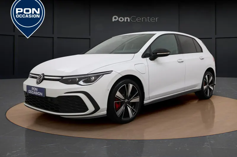 Volkswagen Golf (2022)