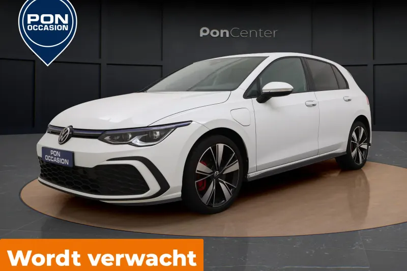 Volkswagen Golf (2022)
