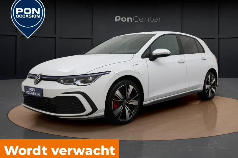 Volkswagen Golf (2022)