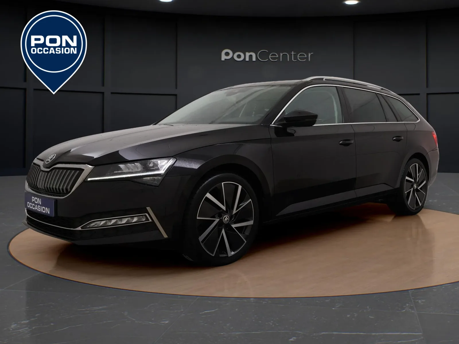 Škoda Superb (2023) — foto 1