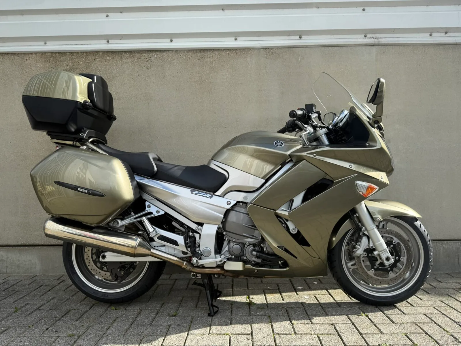 Yamaha FJR1300 (2006) — foto 1