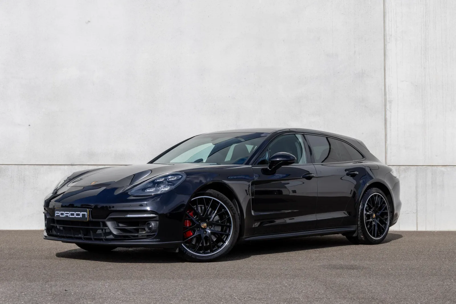 Porsche Panamera (2022) — foto 1
