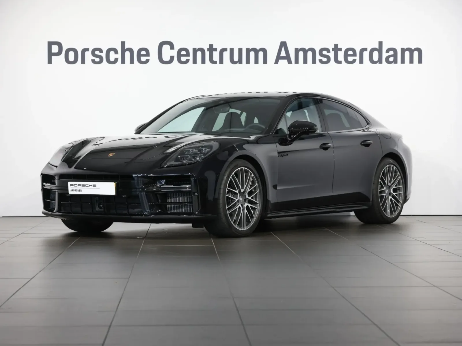 Porsche Panamera (2026) — foto 1