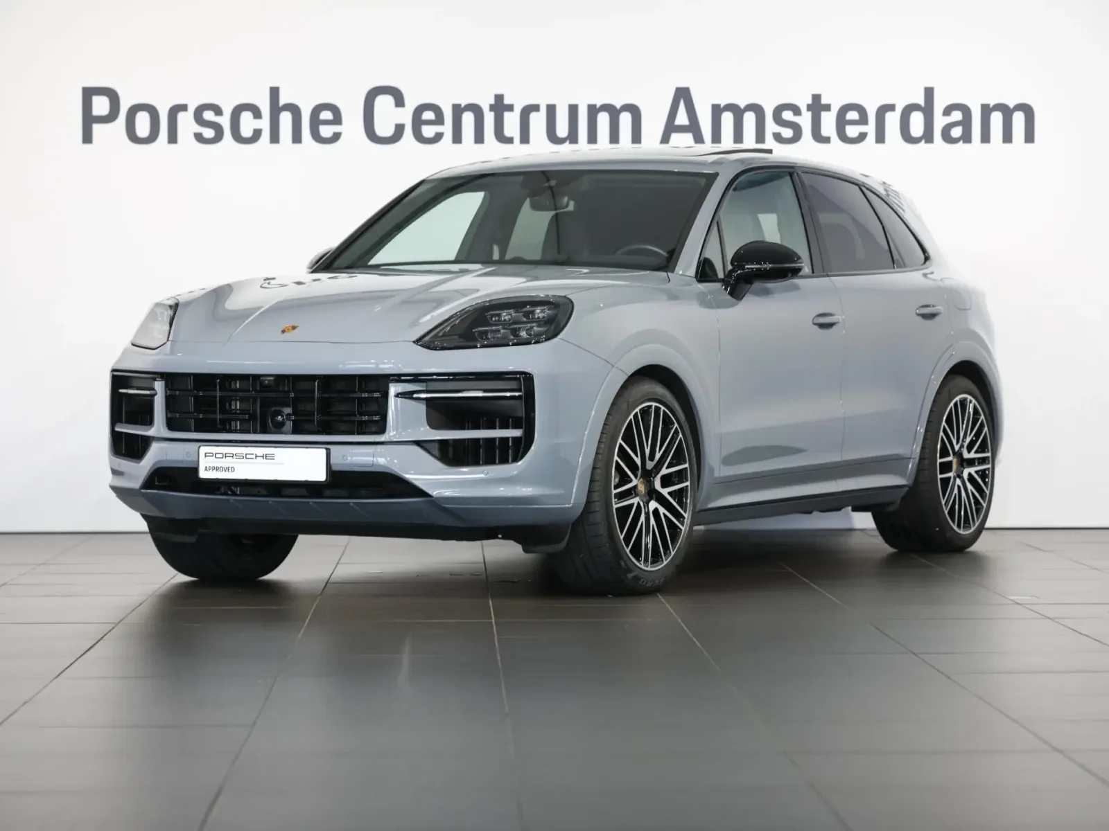 Porsche Cayenne (2024) — foto 1