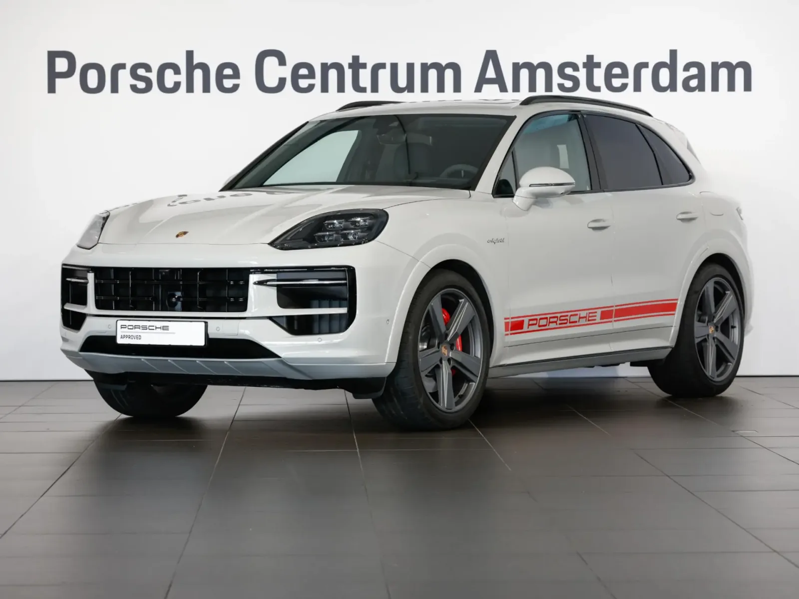Porsche Cayenne (2025) — foto 1