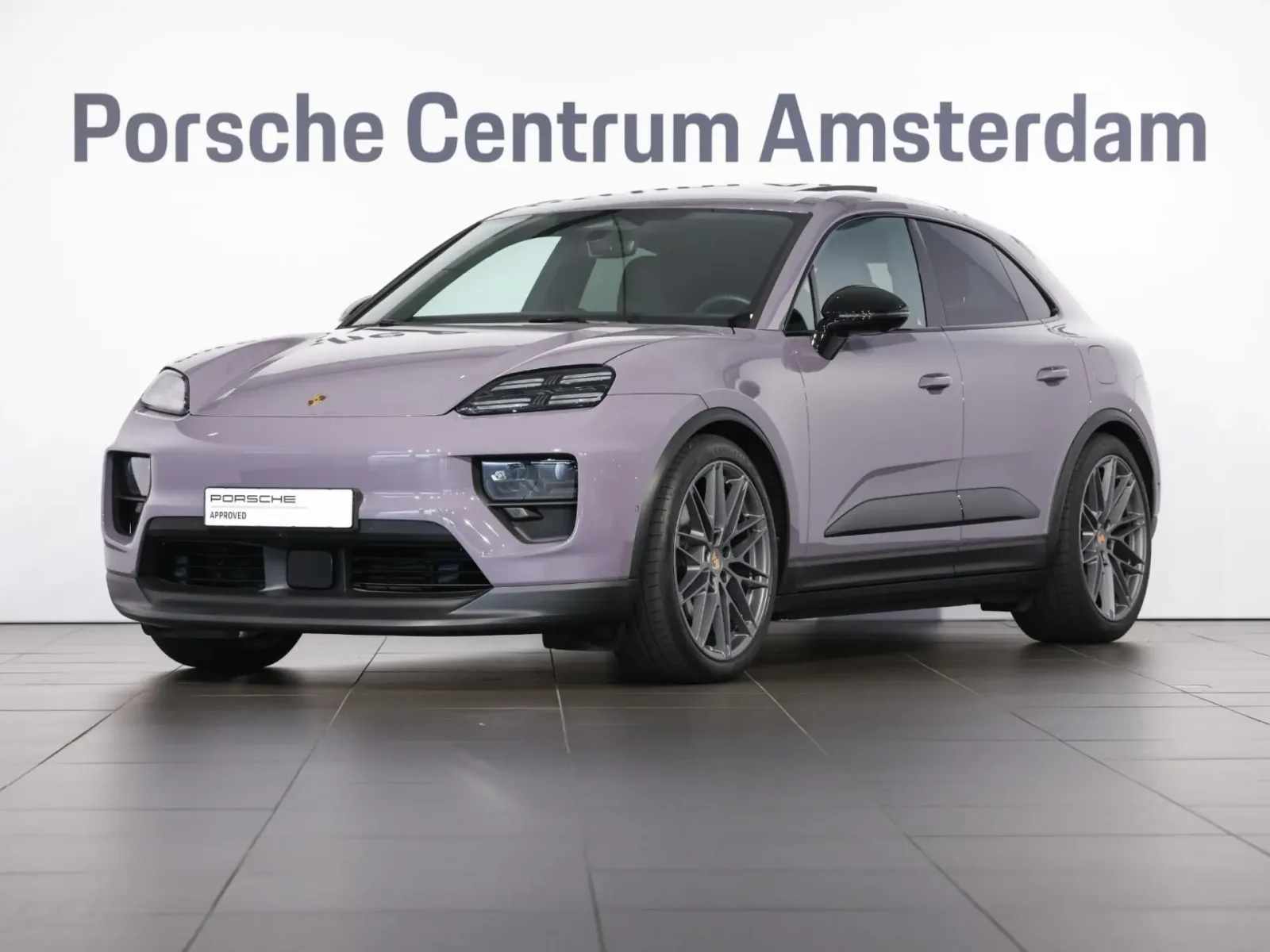 Porsche Macan (2025) — foto 1